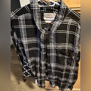 3/$10 XL Black Plaid Long Sleeve Flannel